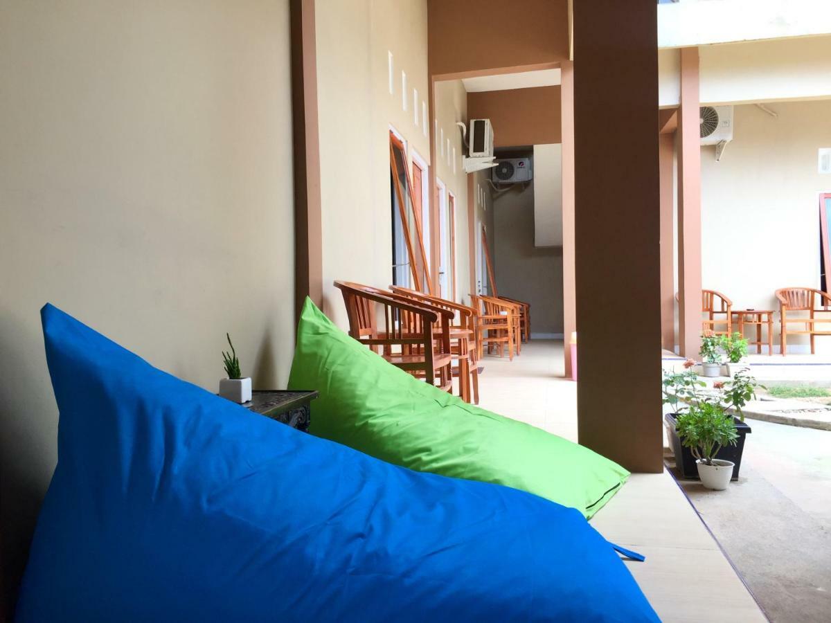 Asta Homestay Karimunjawa Exterior photo